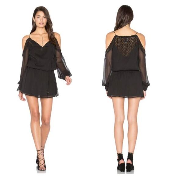New Revolve CHLOE OLIVER Milano Black Cold Shoulder Mini Dress Blouson - Picture 4 of 8